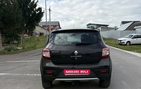 Renault Sandero II рестайлинг, 2015 год, 850 000 рублей, 5 фотография