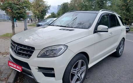 Mercedes-Benz M-Класс, 2013 год, 2 850 000 рублей, 4 фотография