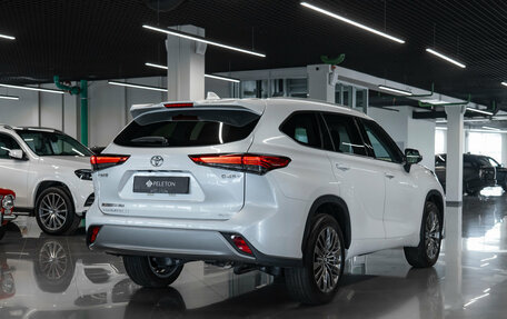 Toyota Highlander, 2026 год, 5 285 000 рублей, 4 фотография