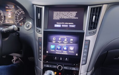 Infiniti Q50 I рестайлинг, 2018 год, 2 200 000 рублей, 7 фотография