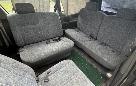 Toyota Estima III рестайлинг -2, 1996 год, 285 000 рублей, 10 фотография
