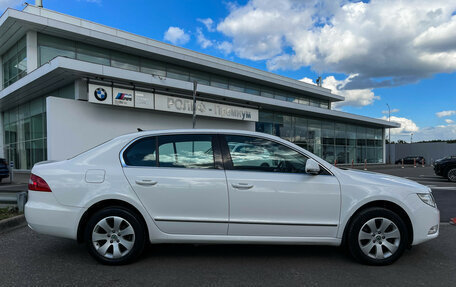 Skoda Superb III рестайлинг, 2013 год, 1 347 000 рублей, 4 фотография