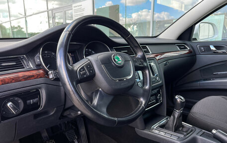 Skoda Superb III рестайлинг, 2013 год, 1 347 000 рублей, 13 фотография