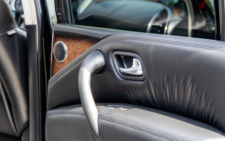 Infiniti QX80 I рестайлинг, 2014 год, 2 650 000 рублей, 28 фотография