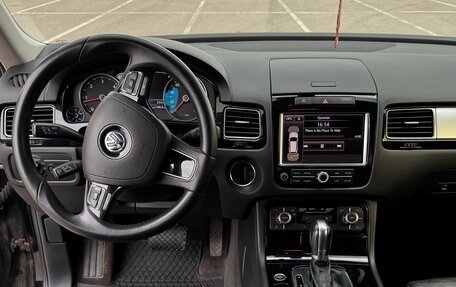 Volkswagen Touareg III, 2010 год, 2 200 000 рублей, 5 фотография
