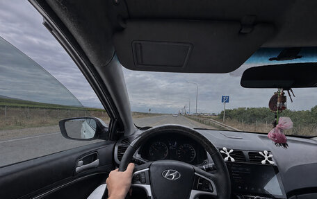 Hyundai Solaris II рестайлинг, 2014 год, 600 000 рублей, 5 фотография