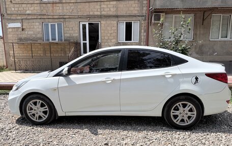 Hyundai Solaris II рестайлинг, 2014 год, 600 000 рублей, 6 фотография