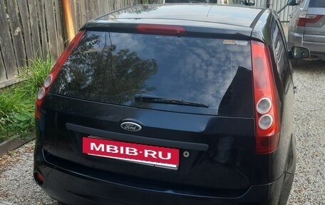 Ford Fiesta, 2006 год, 300 000 рублей, 2 фотография