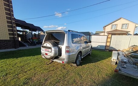 Mitsubishi Pajero IV, 2007 год, 950 000 рублей, 2 фотография