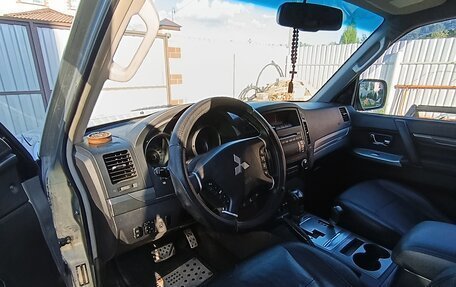 Mitsubishi Pajero IV, 2007 год, 950 000 рублей, 5 фотография