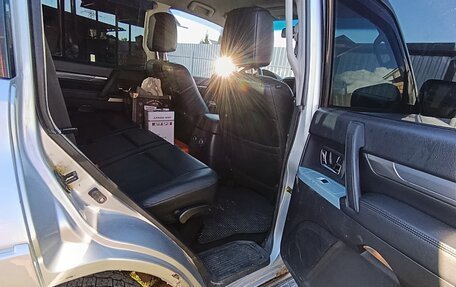 Mitsubishi Pajero IV, 2007 год, 950 000 рублей, 8 фотография