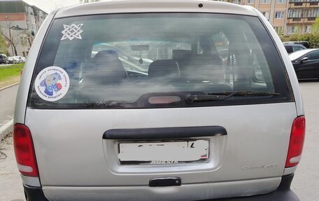 Dodge Caravan III, 2000 год, 290 000 рублей, 2 фотография