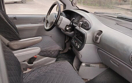 Dodge Caravan III, 2000 год, 290 000 рублей, 3 фотография