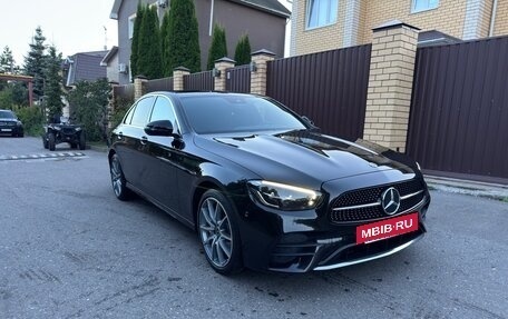 Mercedes-Benz E-Класс, 2022 год, 4 500 000 рублей, 5 фотография
