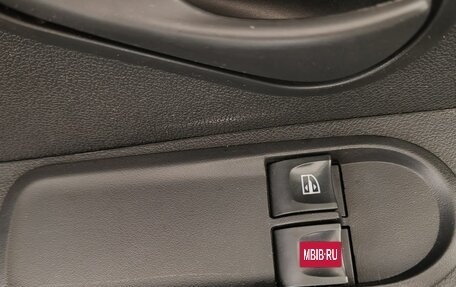 Renault Duster I рестайлинг, 2017 год, 1 300 000 рублей, 17 фотография
