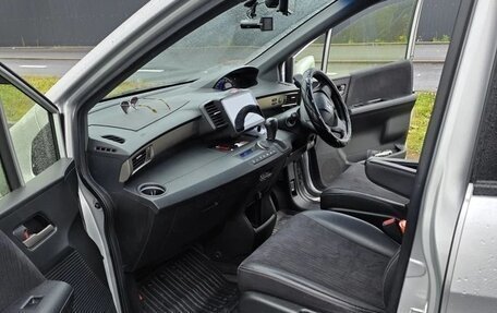 Honda Freed I, 2015 год, 1 390 000 рублей, 6 фотография