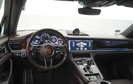 Porsche Panamera II рестайлинг, 2017 год, 5 299 077 рублей, 6 фотография