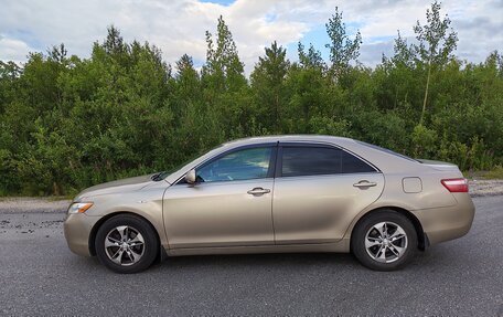 Toyota Camry, 2008 год, 950 000 рублей, 2 фотография