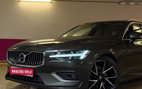 Volvo V60 II, 2019 год, 2 480 000 рублей, 7 фотография