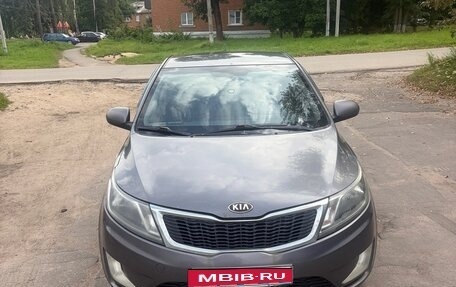 KIA Rio III рестайлинг, 2013 год, 600 000 рублей, 1 фотография