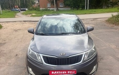 KIA Rio III рестайлинг, 2013 год, 600 000 рублей, 1 фотография