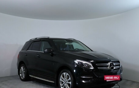 Mercedes-Benz GLE, 2015 год, 2 790 000 рублей, 3 фотография