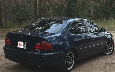 Toyota Avensis III рестайлинг, 1999 год, 177 000 рублей, 5 фотография