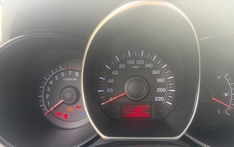 KIA Rio III рестайлинг, 2013 год, 600 000 рублей, 10 фотография