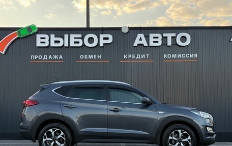 Hyundai Tucson III, 2018 год, 1 999 000 рублей, 3 фотография