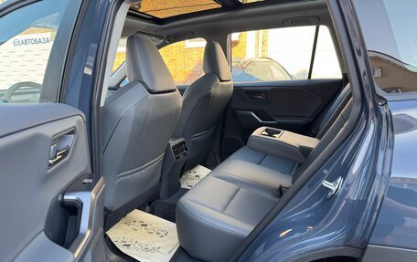 Toyota RAV4, 2026 год, 4 200 000 рублей, 27 фотография
