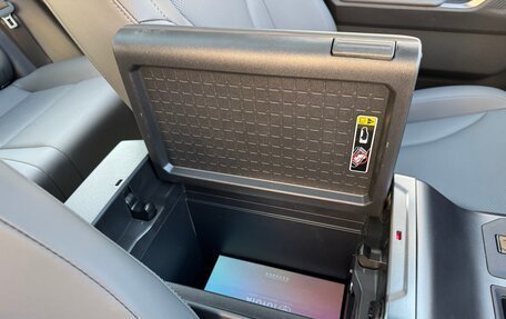 Toyota RAV4, 2026 год, 4 200 000 рублей, 39 фотография
