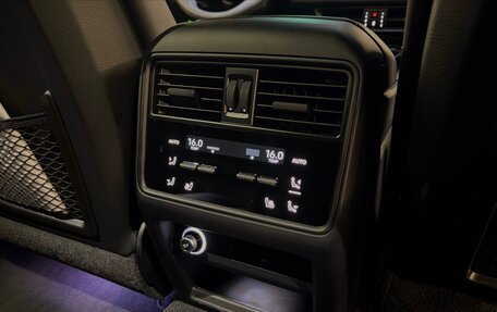 Porsche Cayenne III, 2024 год, 16 000 000 рублей, 13 фотография