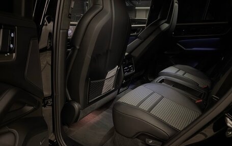 Porsche Cayenne III, 2024 год, 16 000 000 рублей, 11 фотография