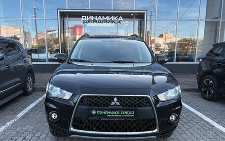 Mitsubishi Outlander III рестайлинг 3, 2011 год, 1 592 000 рублей, 2 фотография