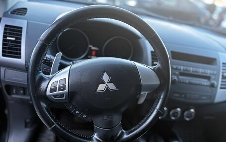 Mitsubishi Outlander III рестайлинг 3, 2011 год, 1 592 000 рублей, 11 фотография