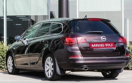 Opel Astra J, 2013 год, 700 000 рублей, 6 фотография