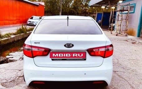KIA Rio III рестайлинг, 2014 год, 1 020 000 рублей, 2 фотография