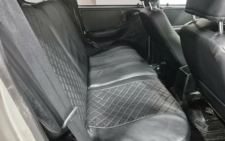 Chevrolet Niva I рестайлинг, 2013 год, 614 000 рублей, 14 фотография