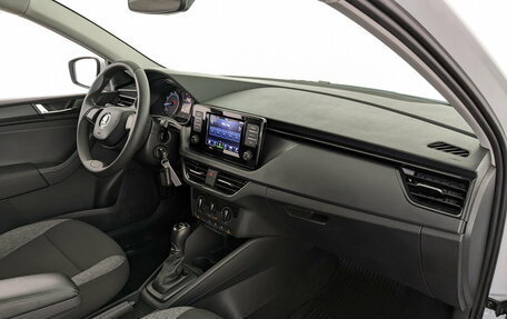 Skoda Rapid II, 2021 год, 1 360 000 рублей, 11 фотография