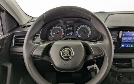 Skoda Rapid II, 2021 год, 1 360 000 рублей, 21 фотография