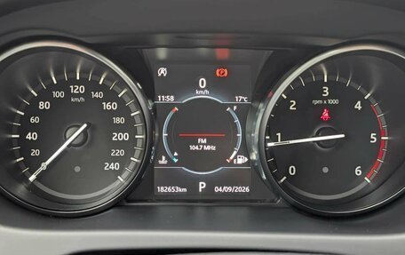 Land Rover Discovery Sport I рестайлинг, 2018 год, 2 097 000 рублей, 10 фотография