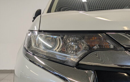 Mitsubishi Outlander III рестайлинг 3, 2018 год, 2 190 000 рублей, 17 фотография