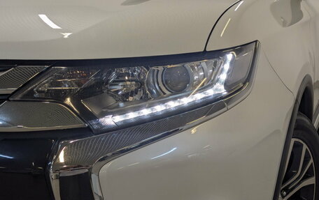 Mitsubishi Outlander III рестайлинг 3, 2018 год, 2 190 000 рублей, 25 фотография