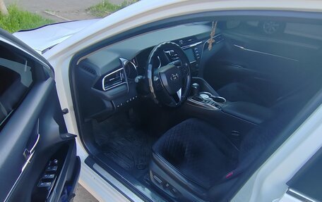 Toyota Camry, 2019 год, 2 850 000 рублей, 11 фотография