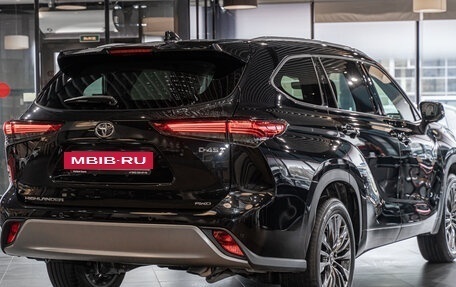 Toyota Highlander, 2026 год, 5 790 000 рублей, 5 фотография