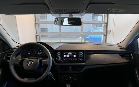 Skoda Rapid II, 2021 год, 1 565 000 рублей, 9 фотография