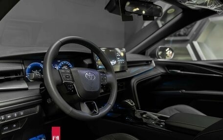 Toyota Camry, 2025 год, 4 400 000 рублей, 15 фотография