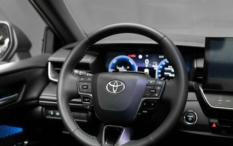 Toyota Camry, 2025 год, 4 400 000 рублей, 19 фотография