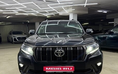 Toyota Land Cruiser Prado 150 рестайлинг 2, 2021 год, 6 100 000 рублей, 6 фотография