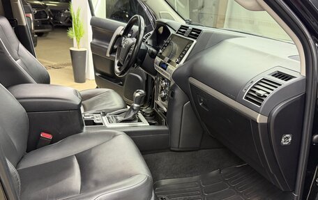 Toyota Land Cruiser Prado 150 рестайлинг 2, 2021 год, 6 100 000 рублей, 27 фотография